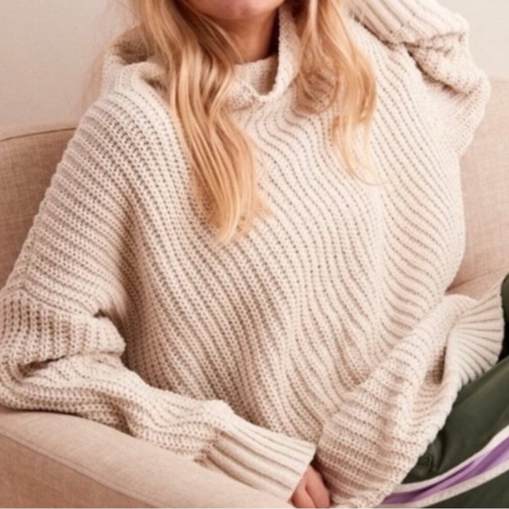Aerie chenille cream oversized sweater